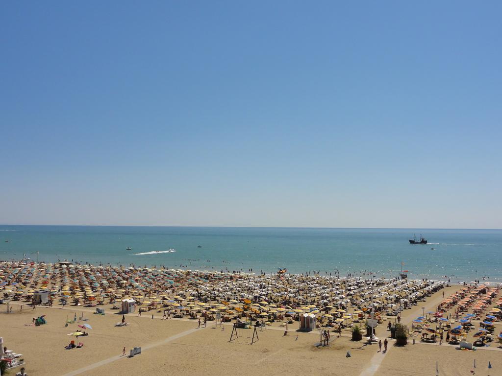 Sabrina - Appartamenti Bibione Esterno foto